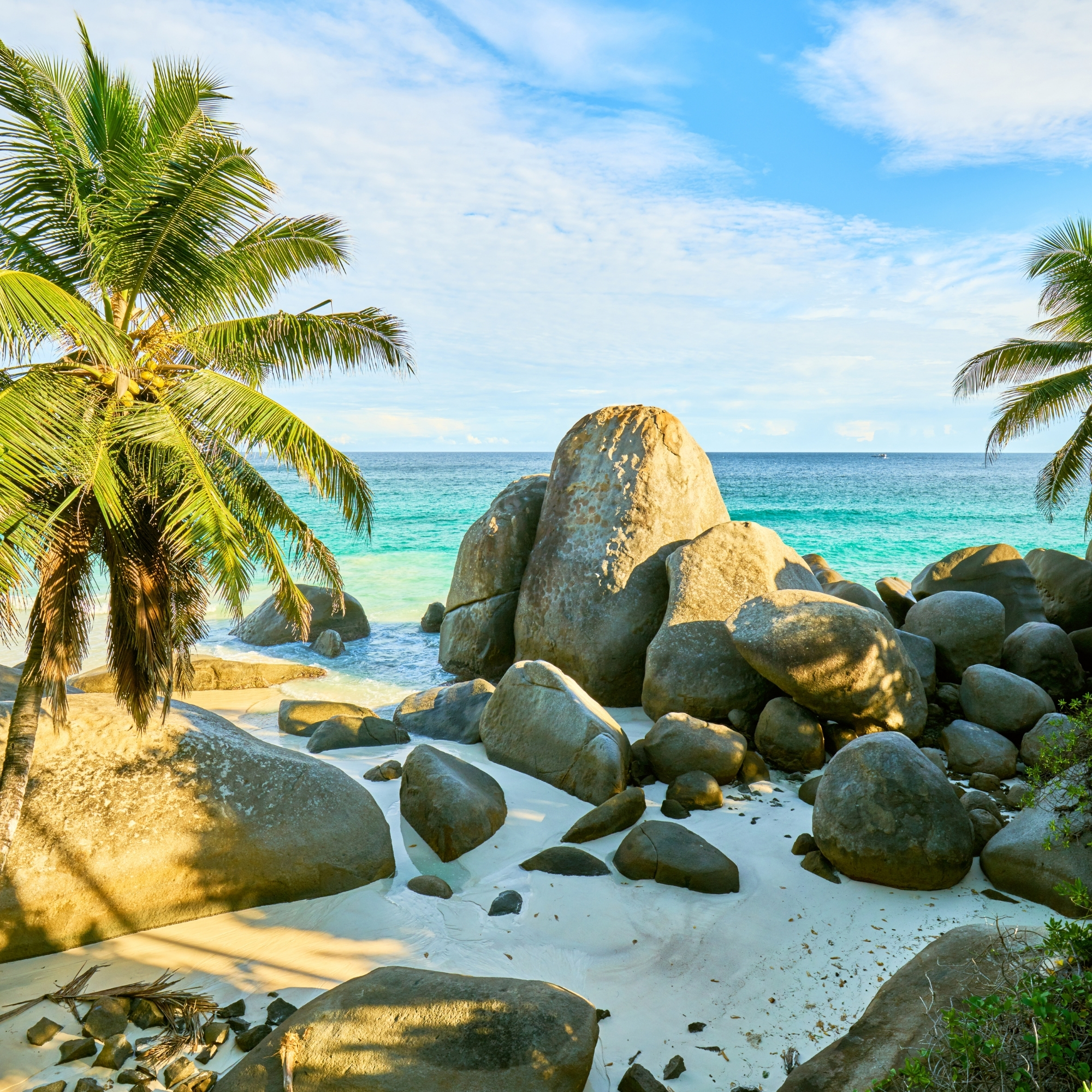 Seychelles for Barefoot Luxury Travellers: How to Plan It Properly